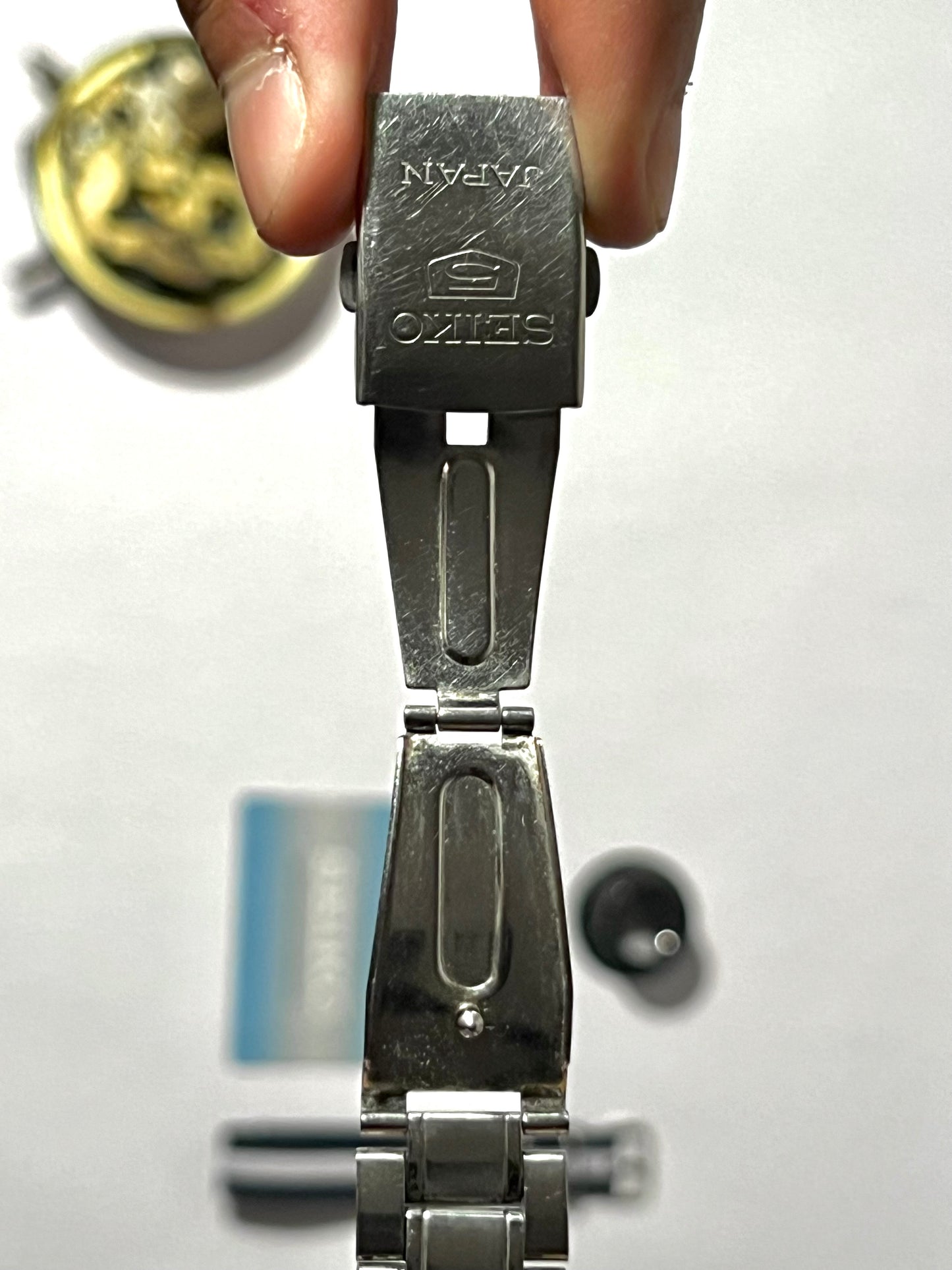 Seiko SNKE63J1 Automatic Men’s Watch – Japan-Made Seiko 5 with Silver Dial & 7S26 Movement