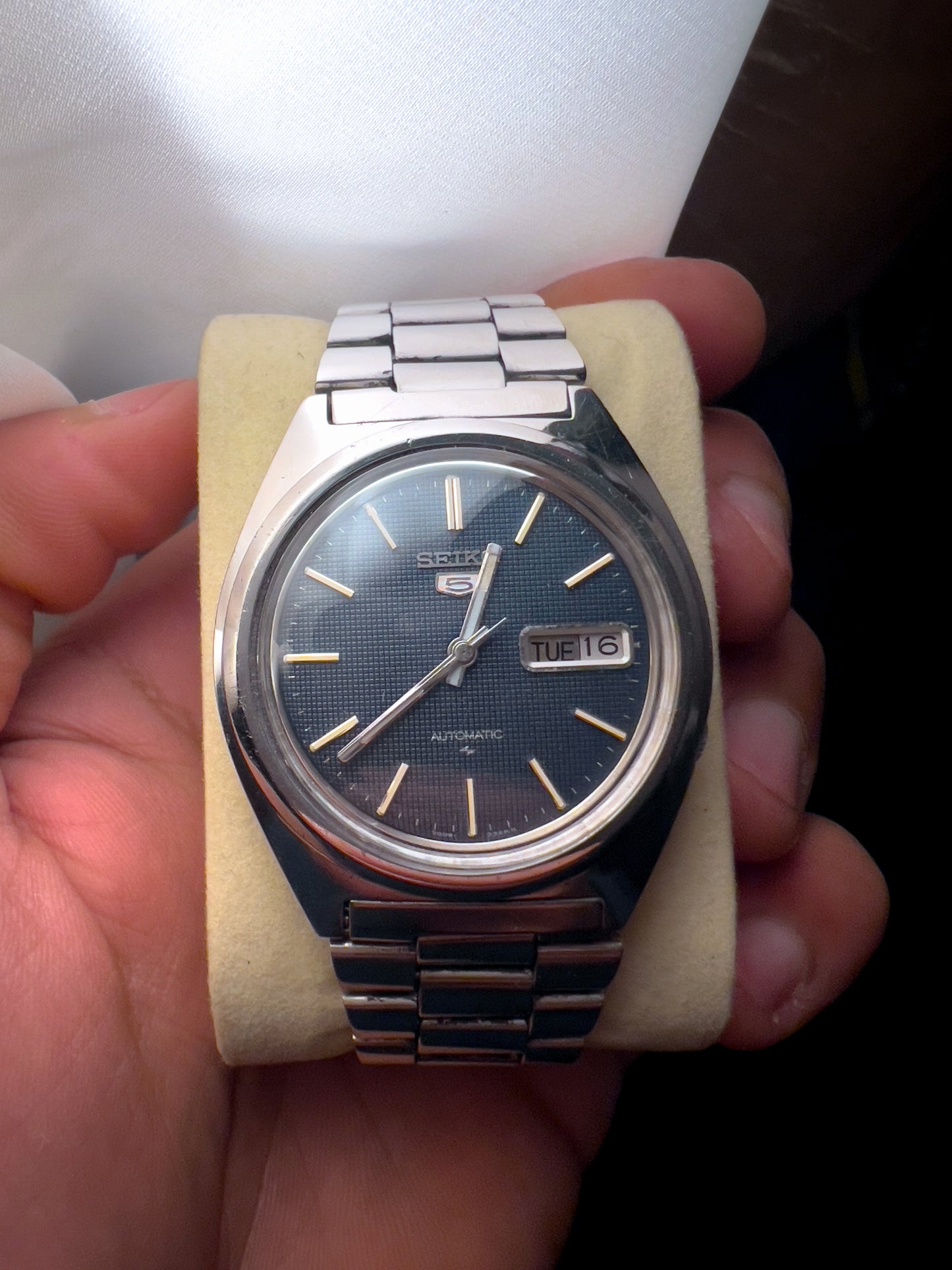 Seiko 7009-8750 Day-Date — Blue Dial Vintage Classic (Selected by vingtsecondes)
