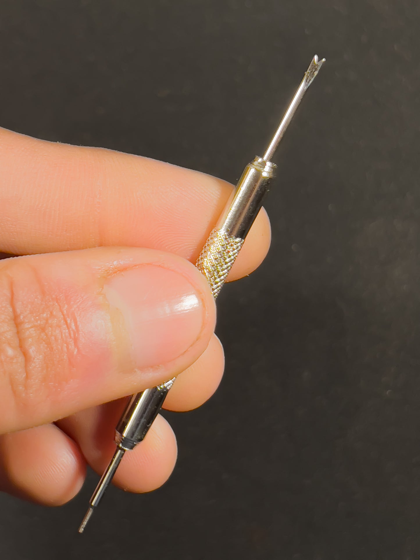 Poussoir de montre | Outil de démontage de bracelet et de barrette de montre – vingtsecondes