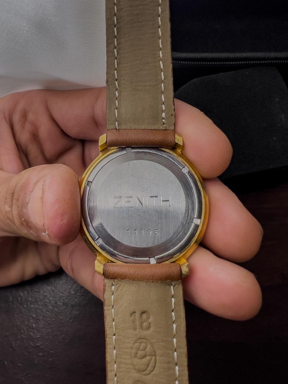 Montre habillée Zenith vintage années 1960 — Boîtier or · Cadran crème · Remontage manuel · Cuir marron clair