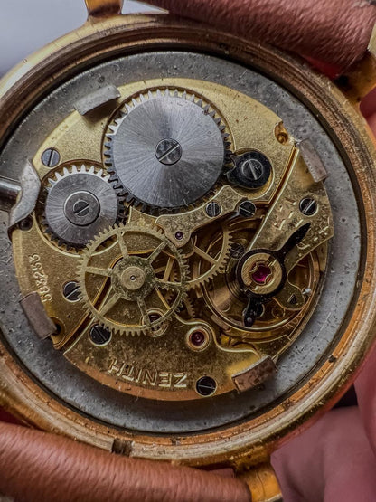 Montre habillée Zenith vintage années 1960 — Boîtier or · Cadran crème · Remontage manuel · Cuir marron clair