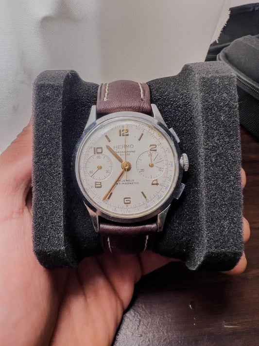 Vintage Hermo Chronographe Suisse 1950s — Bi-Compax · 17 Jewels · Steel Case · Panda Dial
